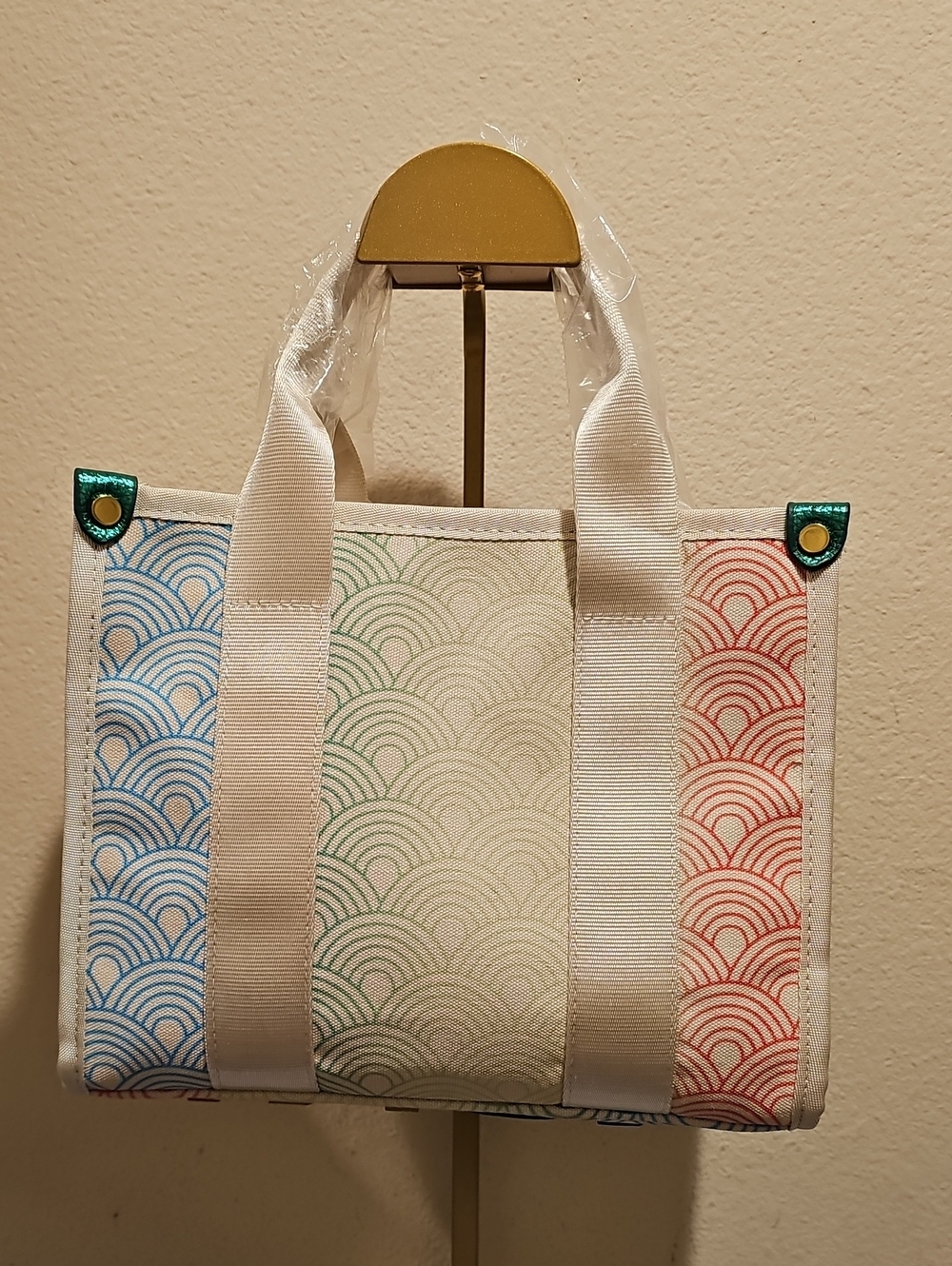 Kurt Geiger London Southbank Tote - Picture 2 of 4